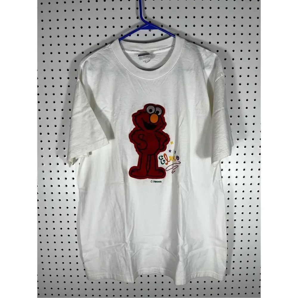 Sesame Street 90’s Elmo shirt size L